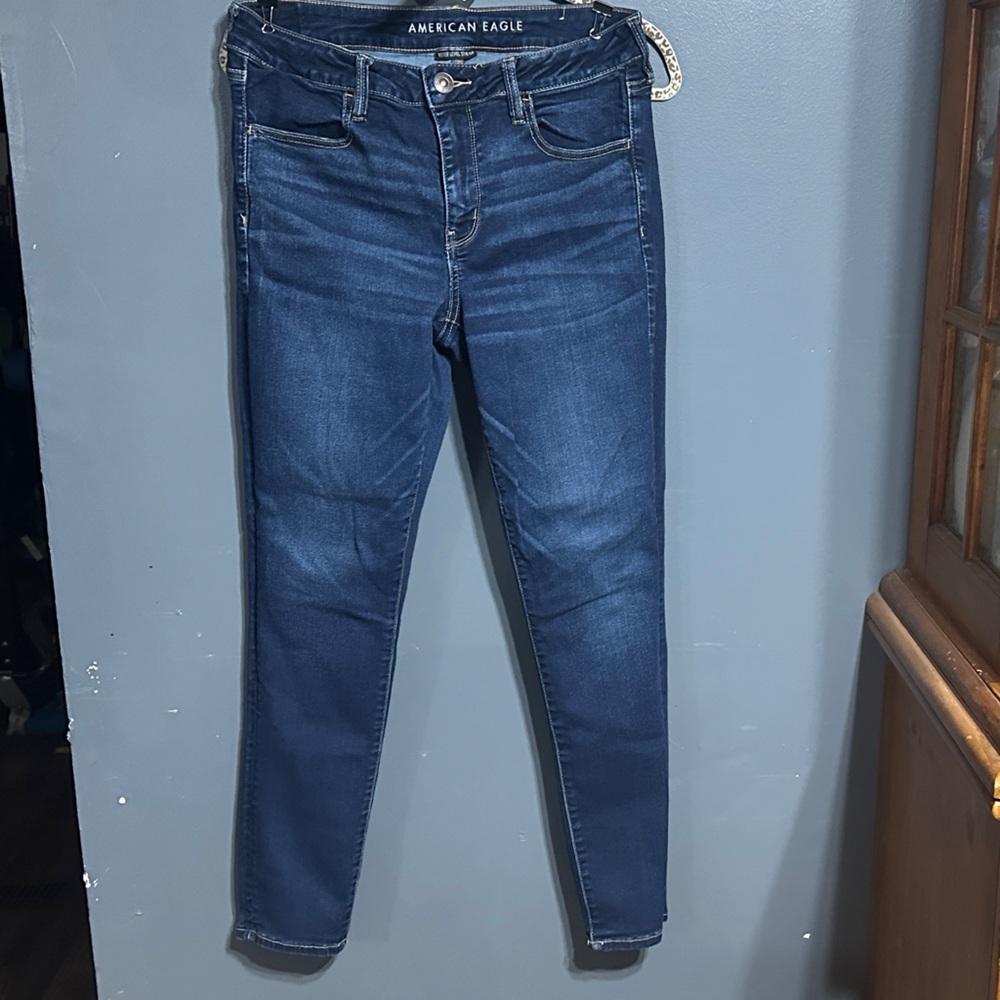 American Eagle Outfitters Women's Dark Blue Straight‎ Leg Jeans